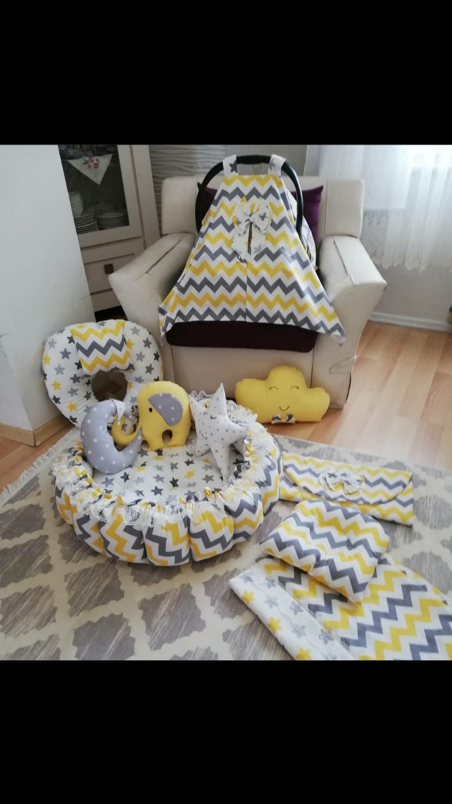 Sleeping and gaming cushions Yellow-White-Grey
