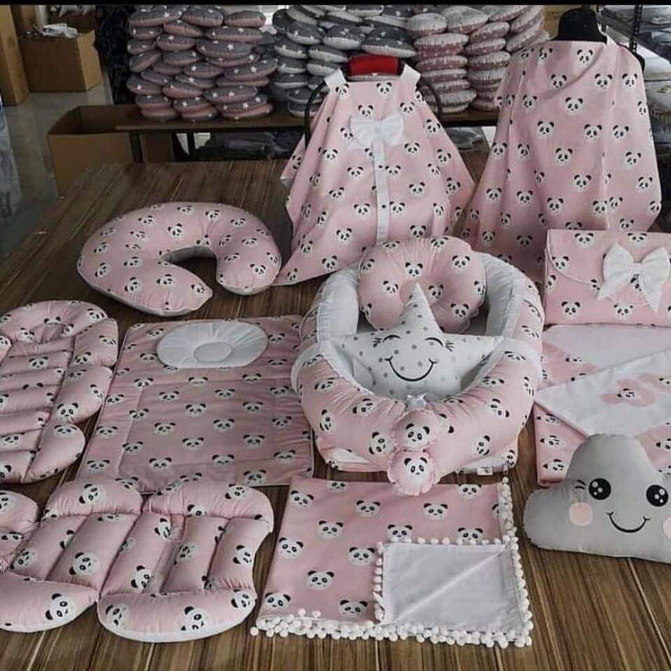 Sleeping and gaming cushions Pink White