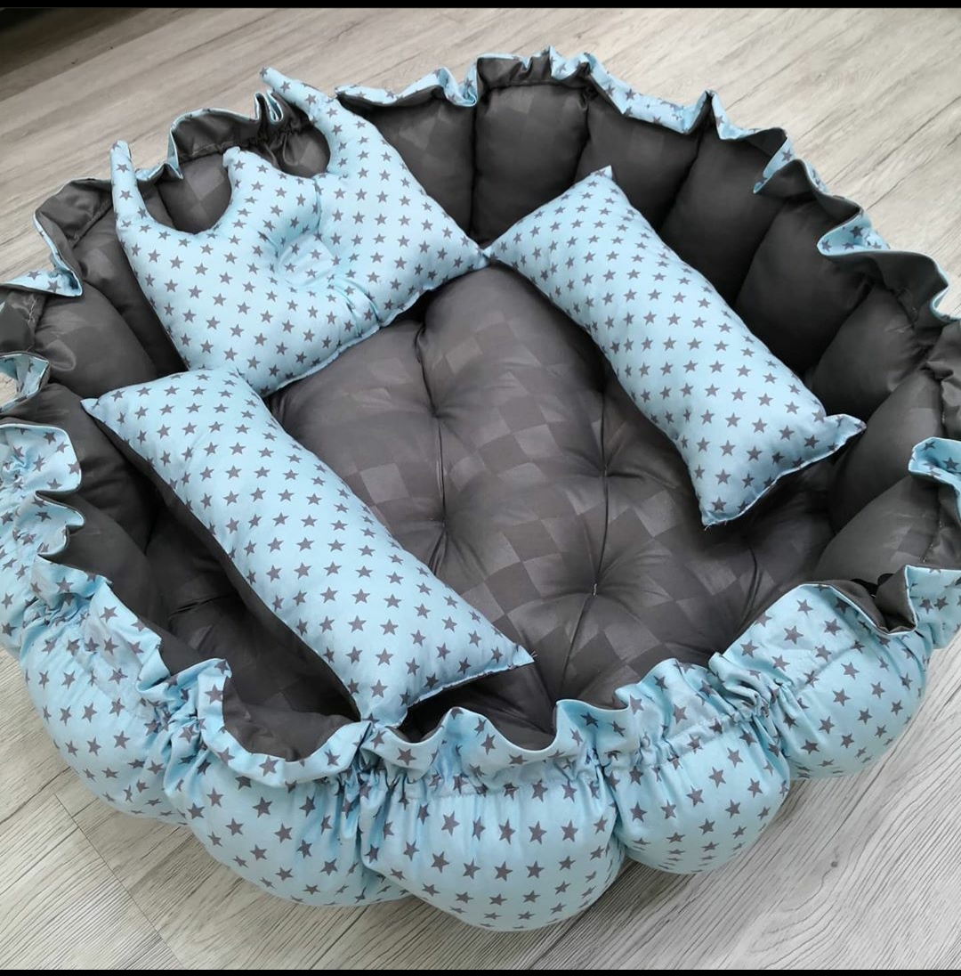 Sleeping and gaming cushions Black-Blue